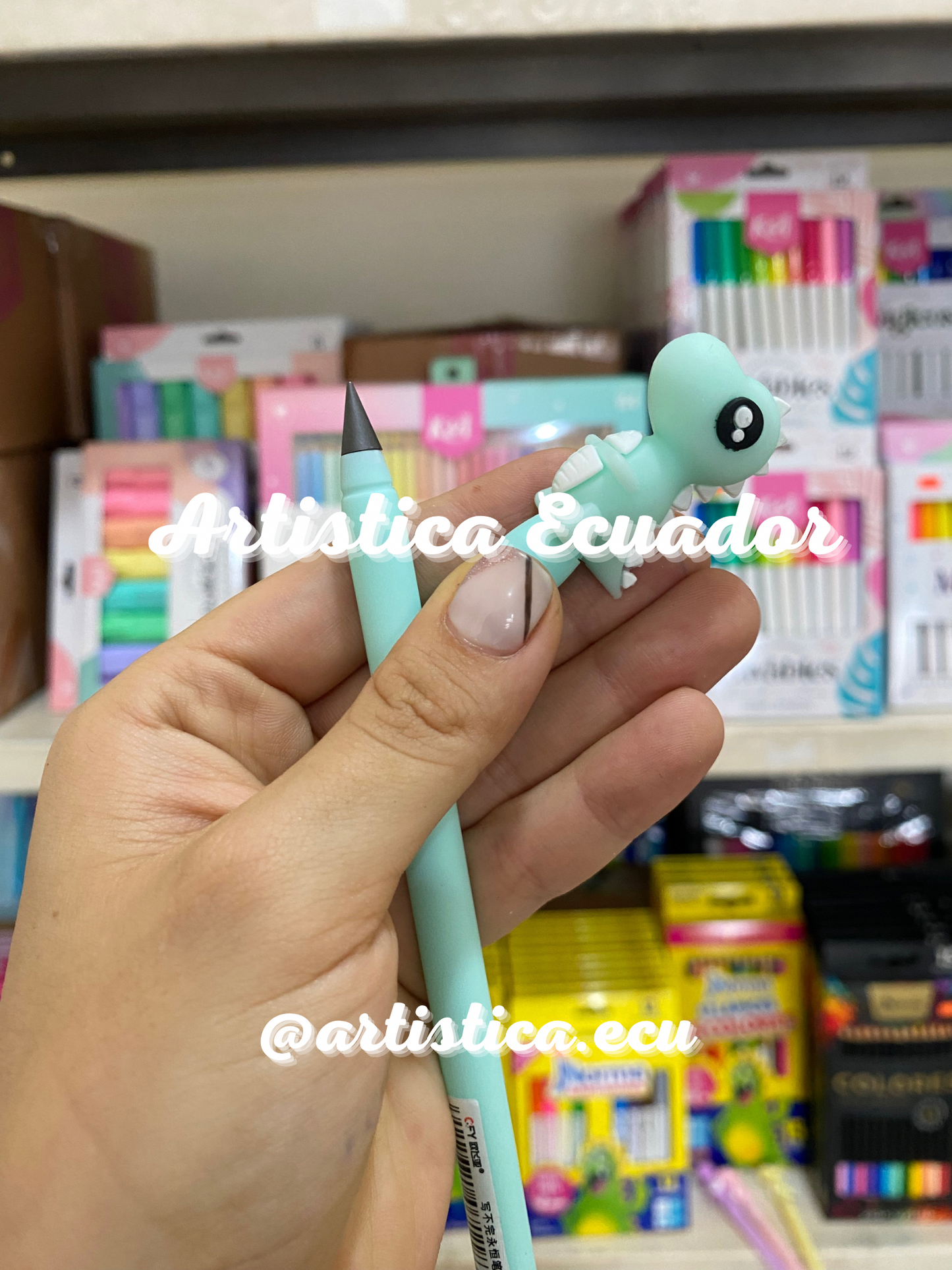 Lapiz infinito dinosario