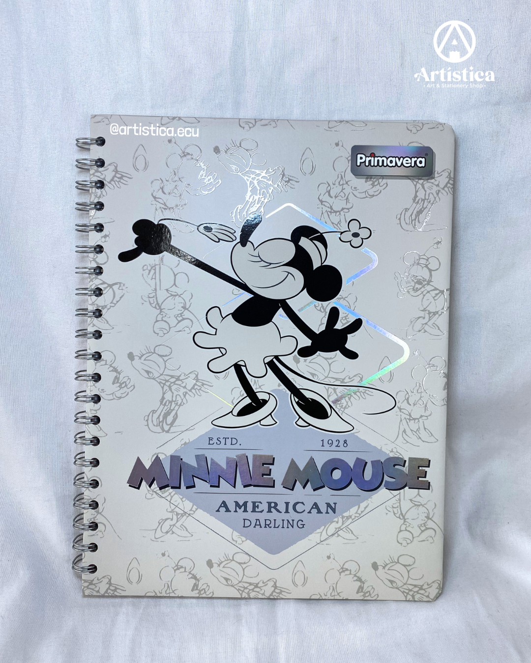 Cuaderno pasta dura a cuadros edición Disney