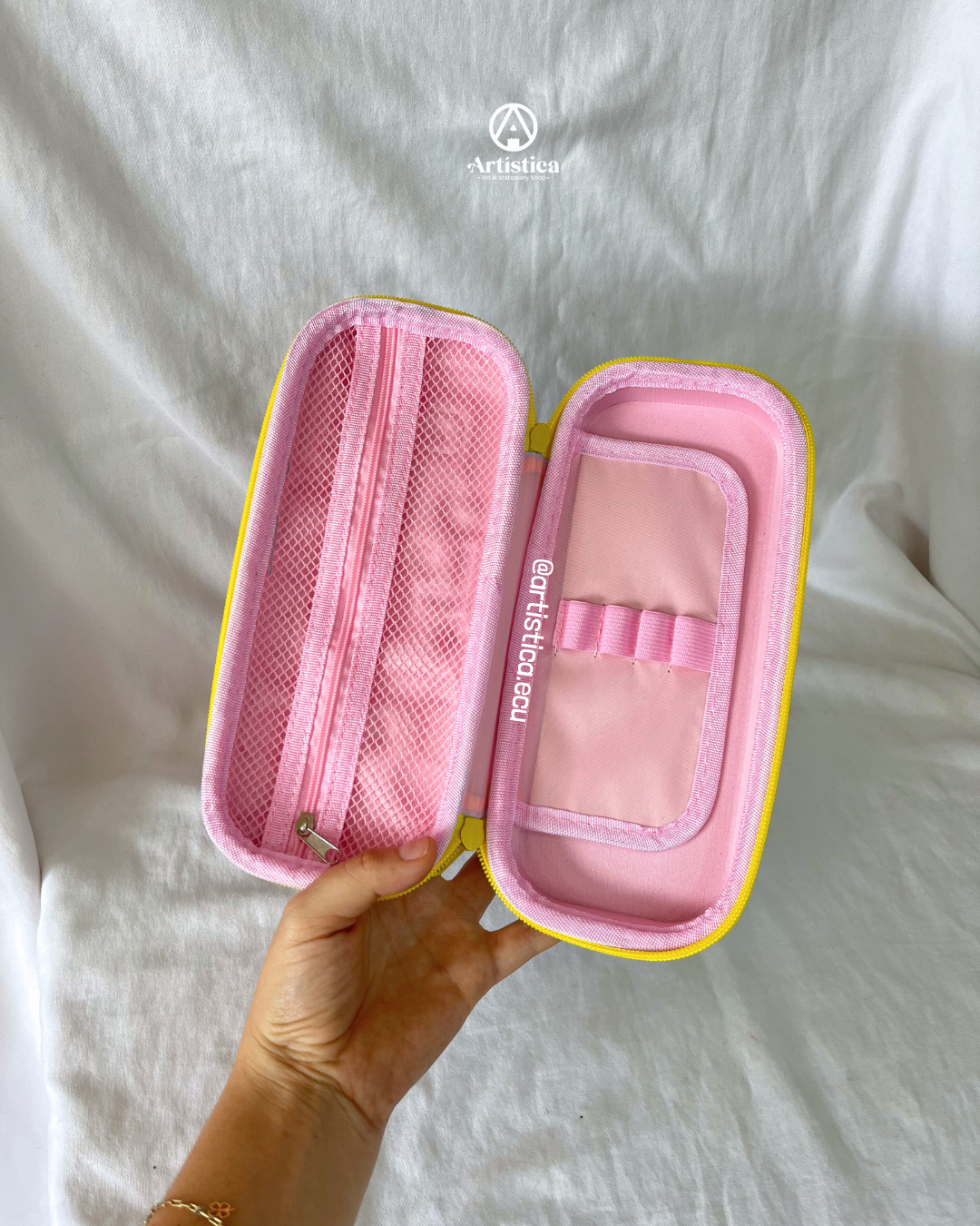 Cartuchera infanti con relieve