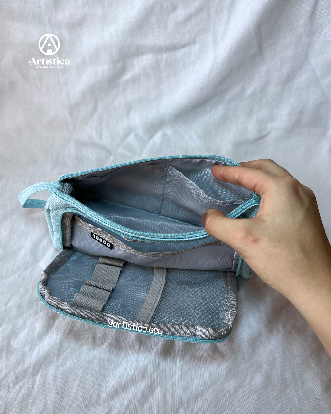 Cartuchera triangular