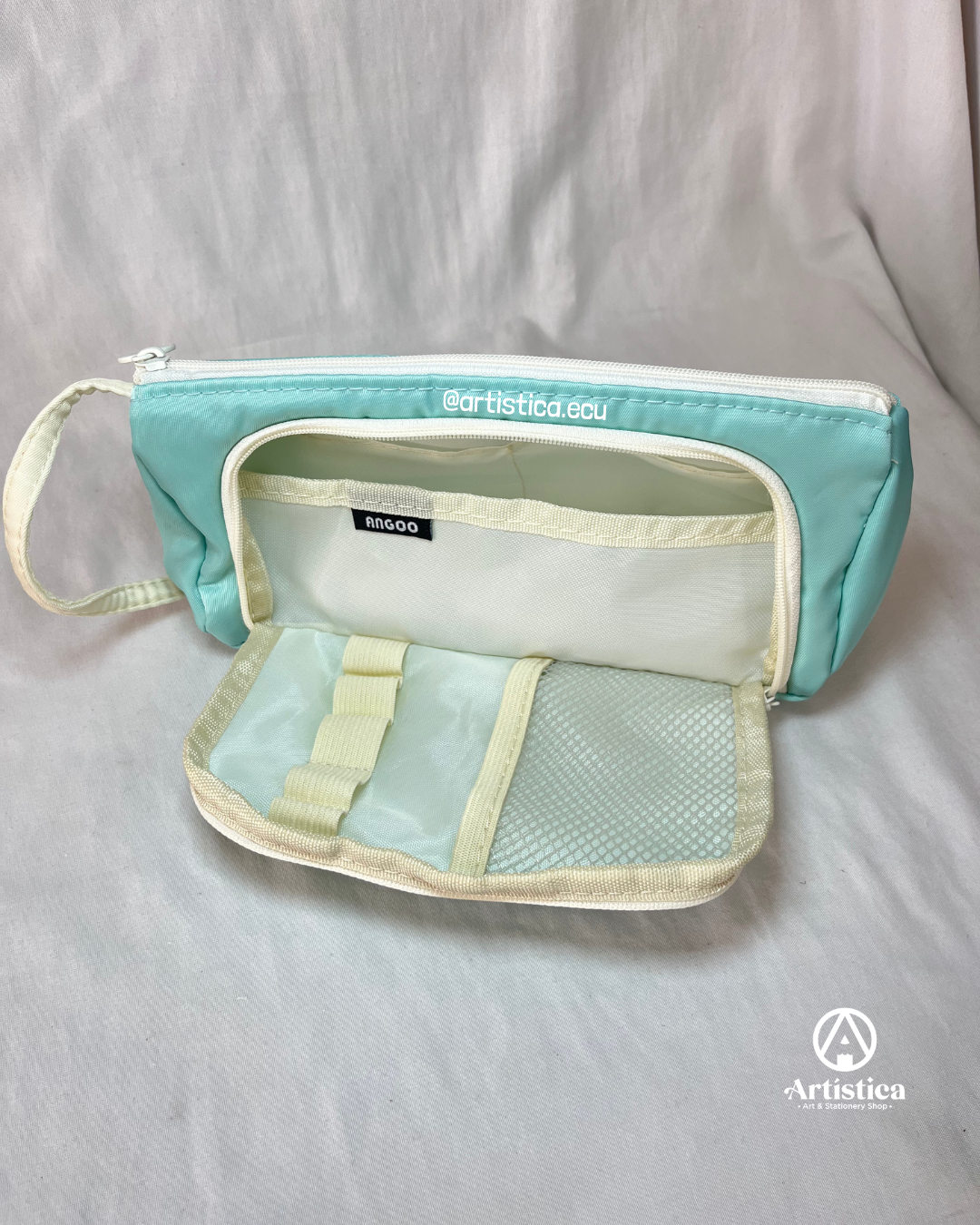 Cartuchera triangular