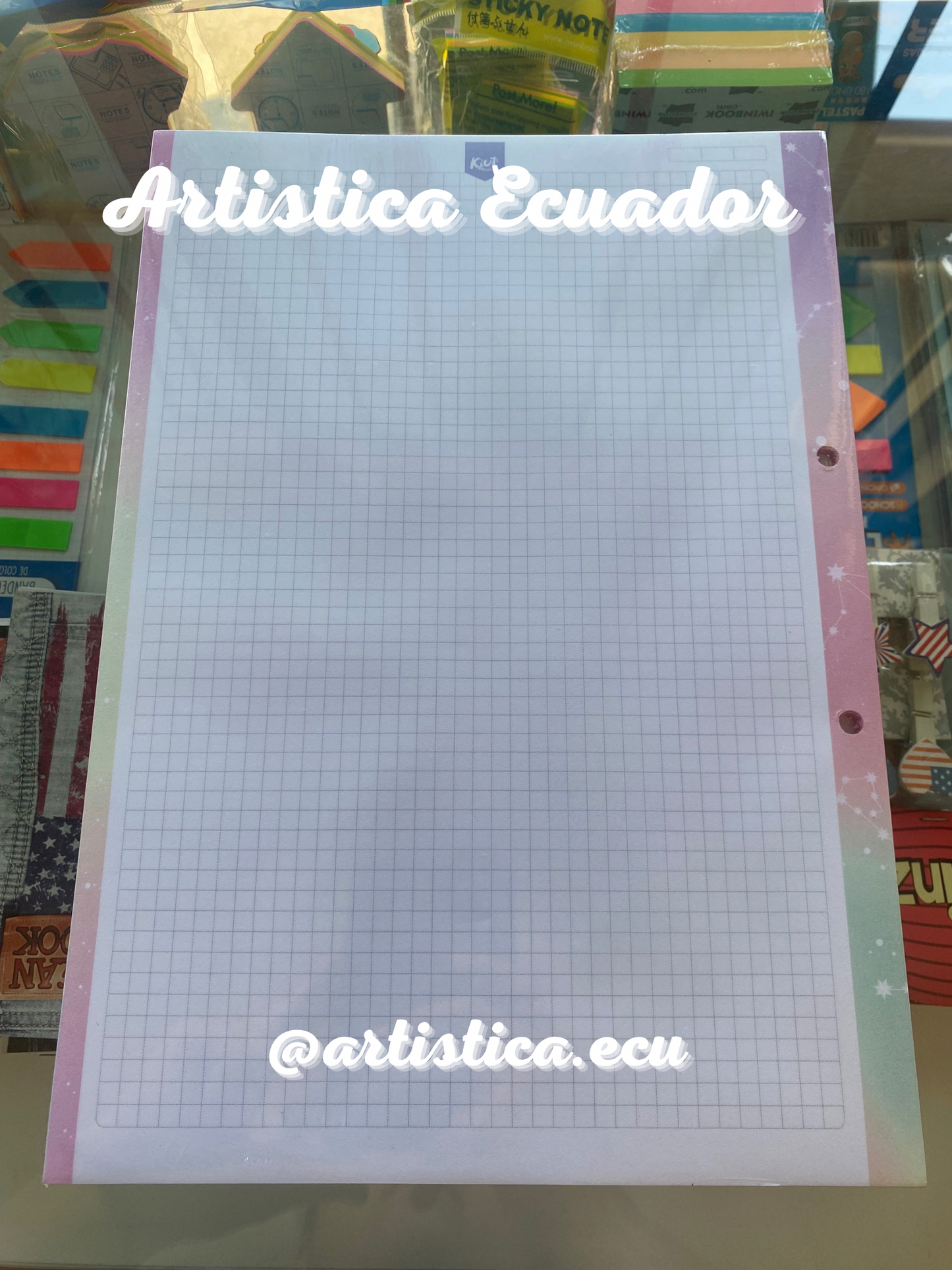 Hojas a cuadros con bordes decorados Kiut