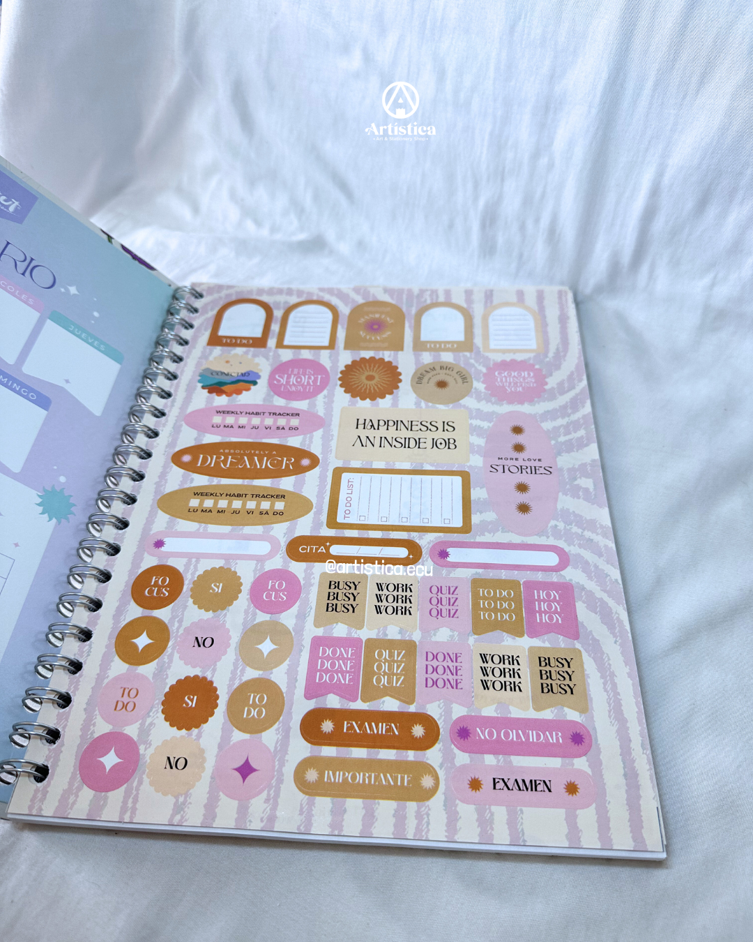 Cuaderno pasta dura 2 líneas bordes decorados