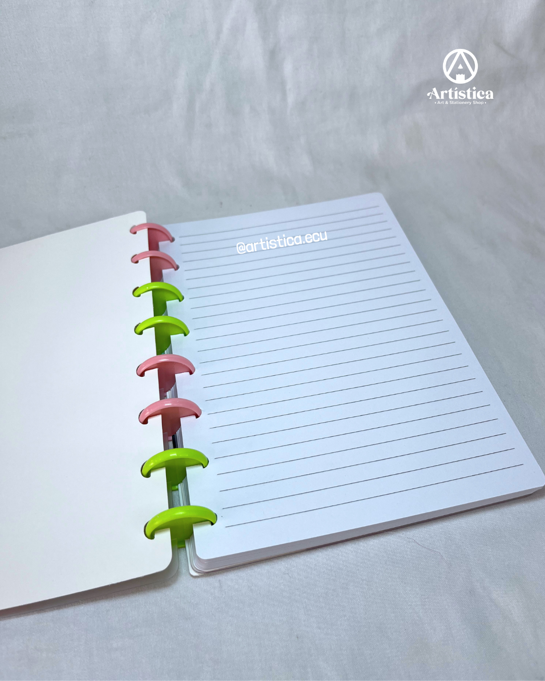 Libreta a líneas con sistema de discos