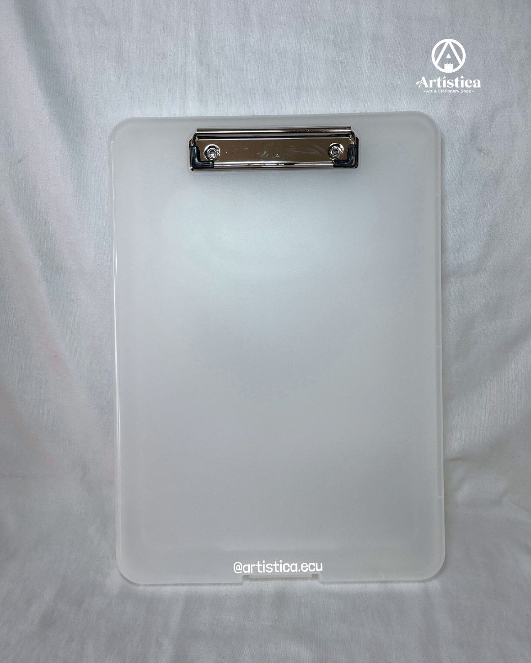 Tablero con almacenamiento A4