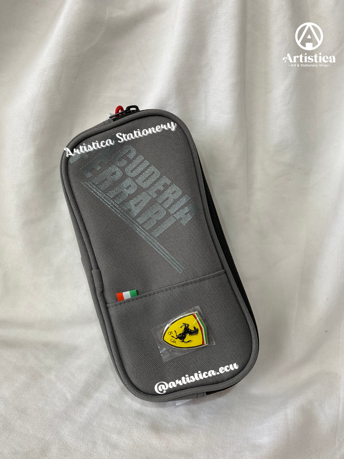 PROMO! Cartuchera 2 bolsillos Escuderia Ferrari