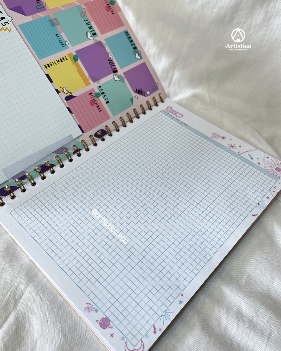 Cuaderno pasta dura cuadros bordes decorados Love