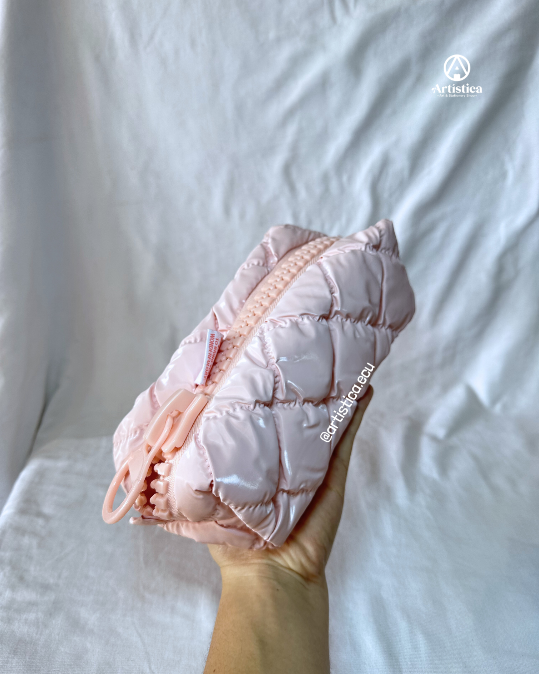 Cartuchera Posh tono pastel