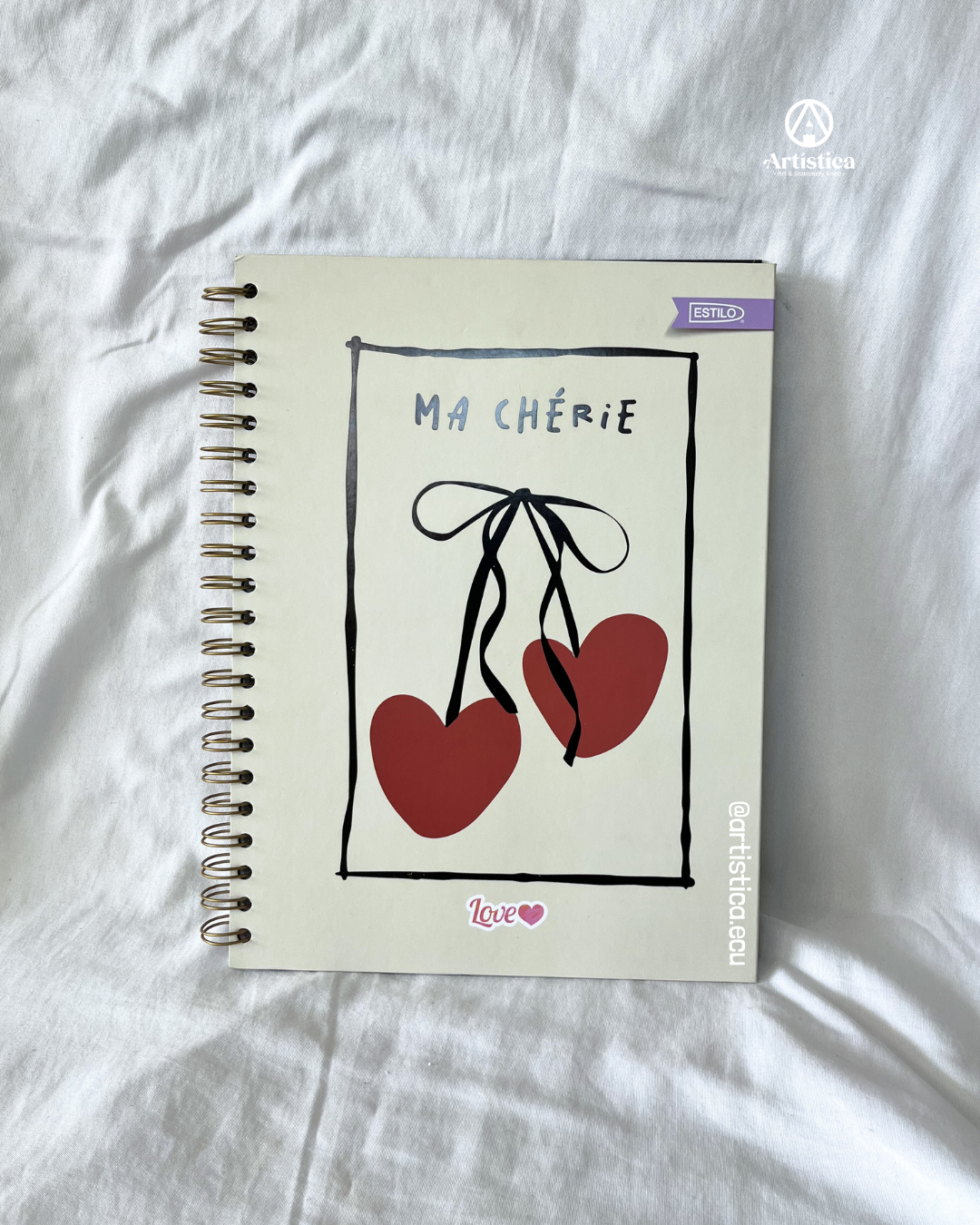 Cuaderno pasta dura cuadros bordes decorados Love