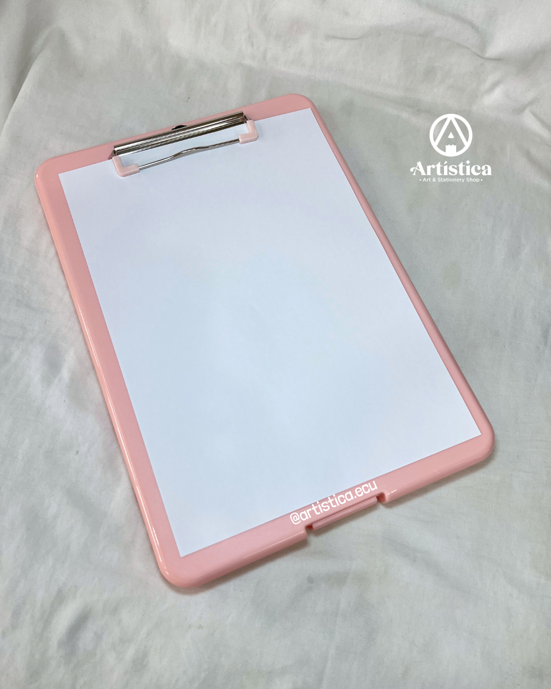 Tablero con almacenamiento A4