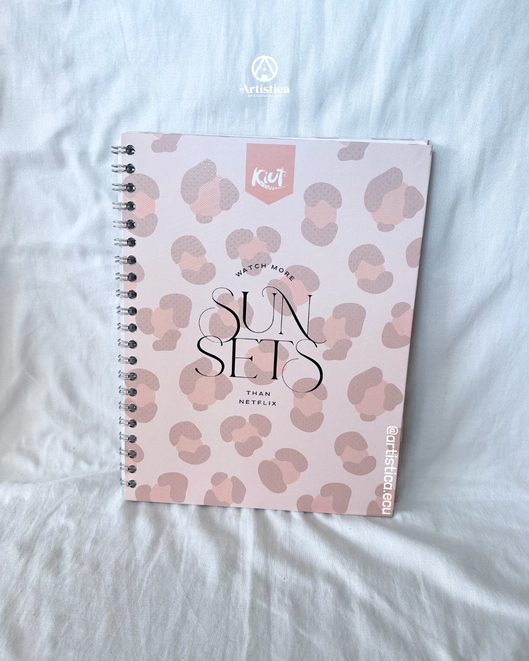 Cuaderno pasta dura 2 líneas bordes decorados