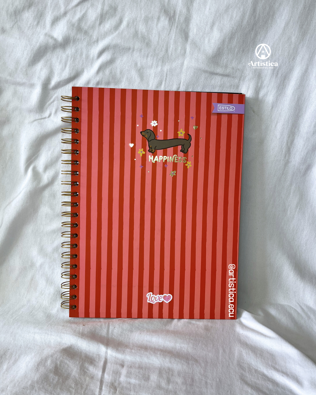 Cuaderno pasta dura cuadros bordes decorados Love