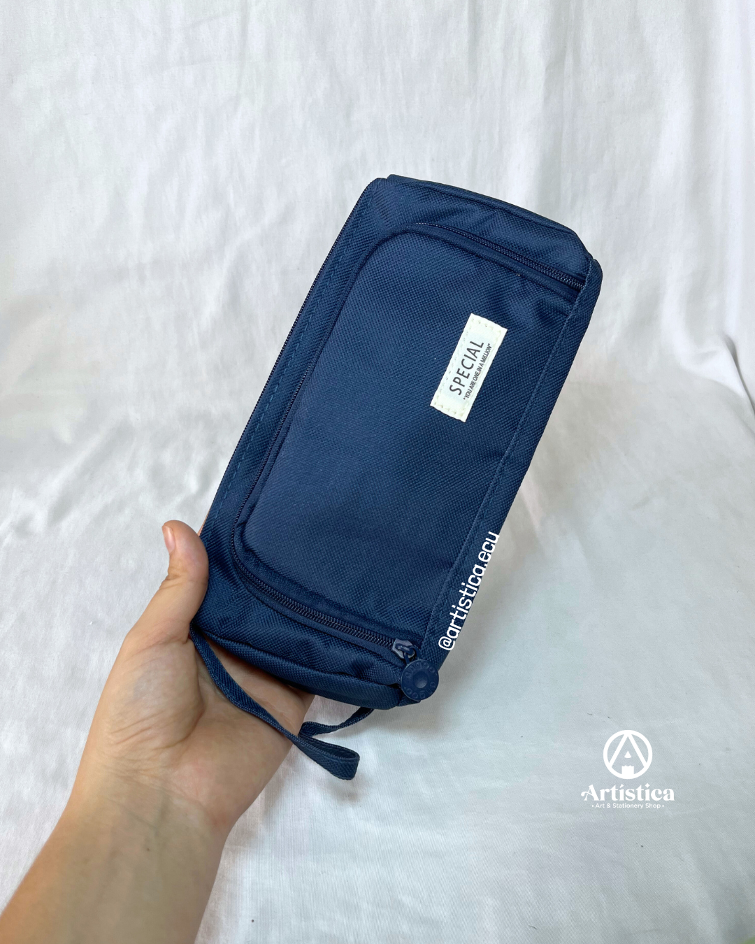 Cartuchera triangular