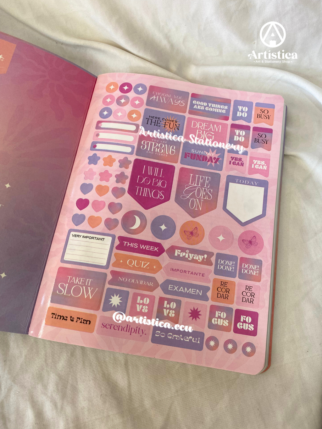 Cuaderno cosido a cuadros pasta flexible