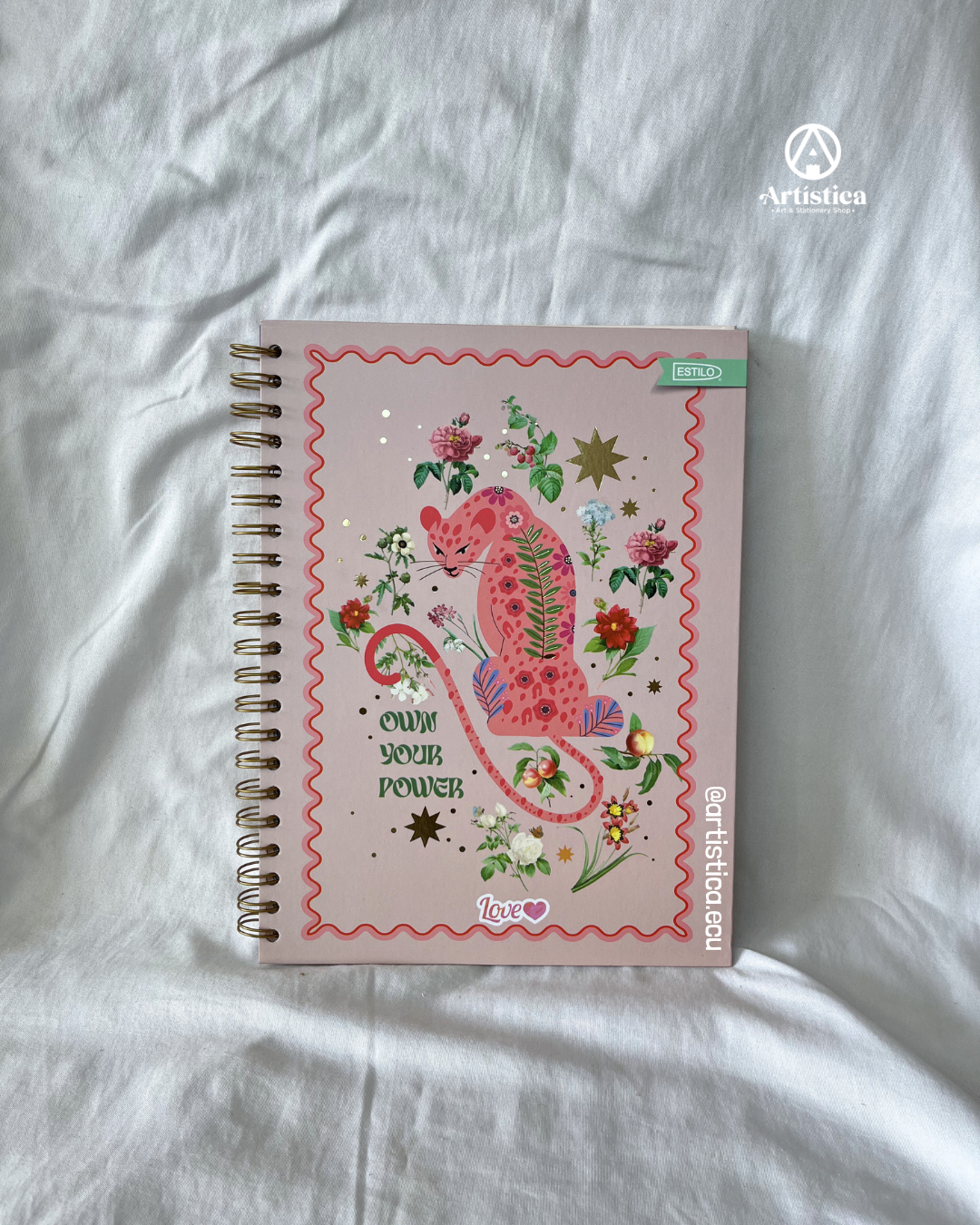 Cuaderno pasta dura cuadros bordes decorados Love