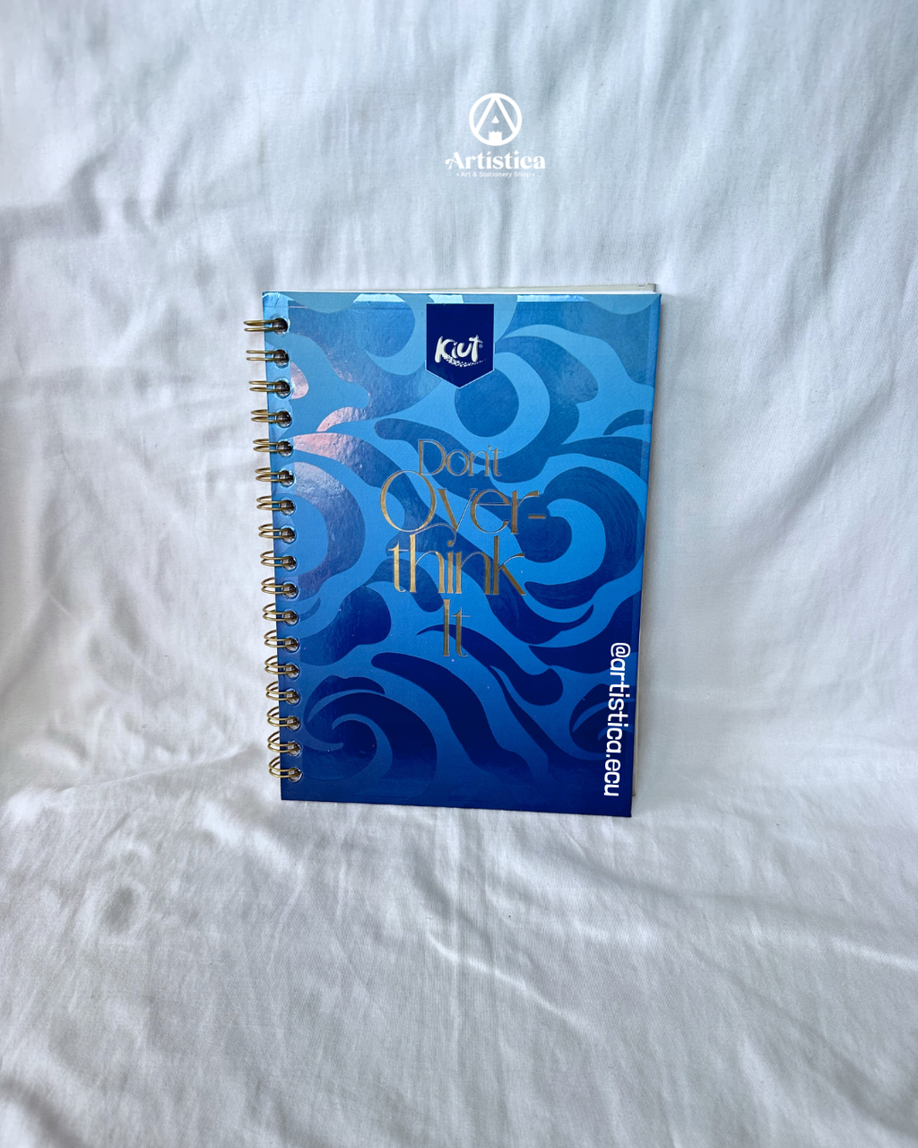 Cuaderno A5 pasta dura a cuadros Kiut